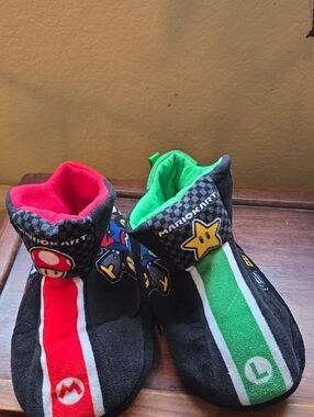 Mario Kart Plush Character Slippers - Red & Green